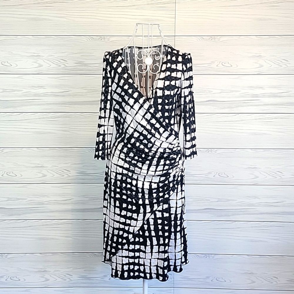 Joseph Ribkoff black and white geo print faux wrap midi dress Women's Size 4